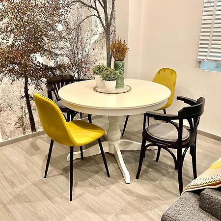 Casa Checca Appartamenti Per Vacanze Caprarola Luaran gambar