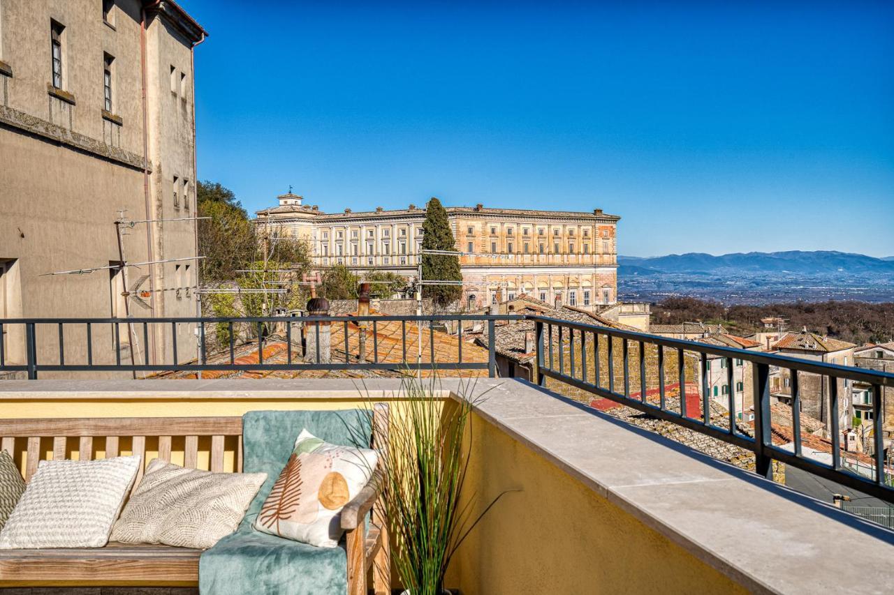 Casa Checca Appartamenti Per Vacanze Caprarola Luaran gambar