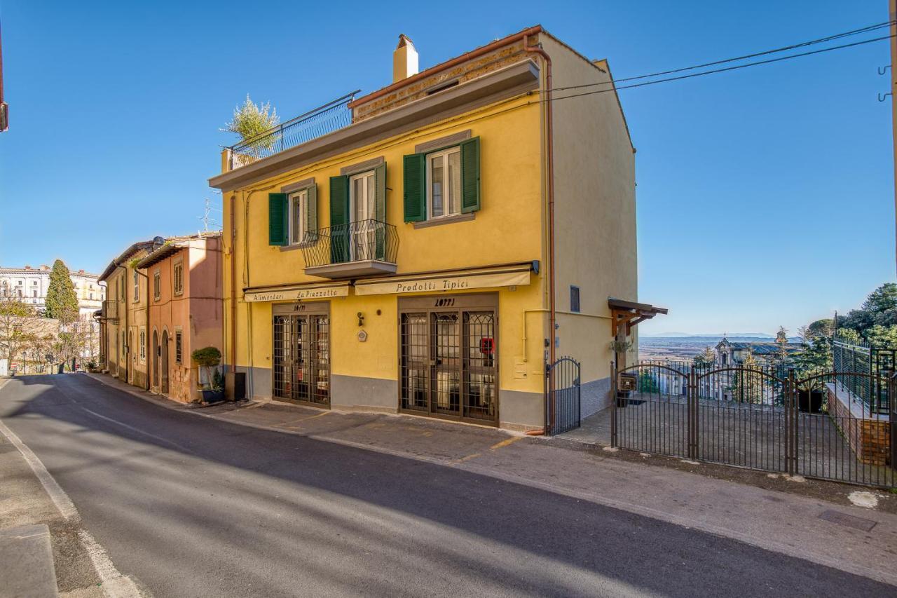 Casa Checca Appartamenti Per Vacanze Caprarola Luaran gambar