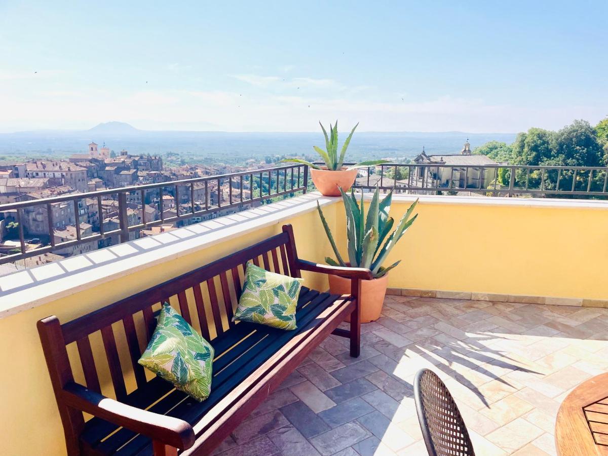 Casa Checca Appartamenti Per Vacanze Caprarola Luaran gambar